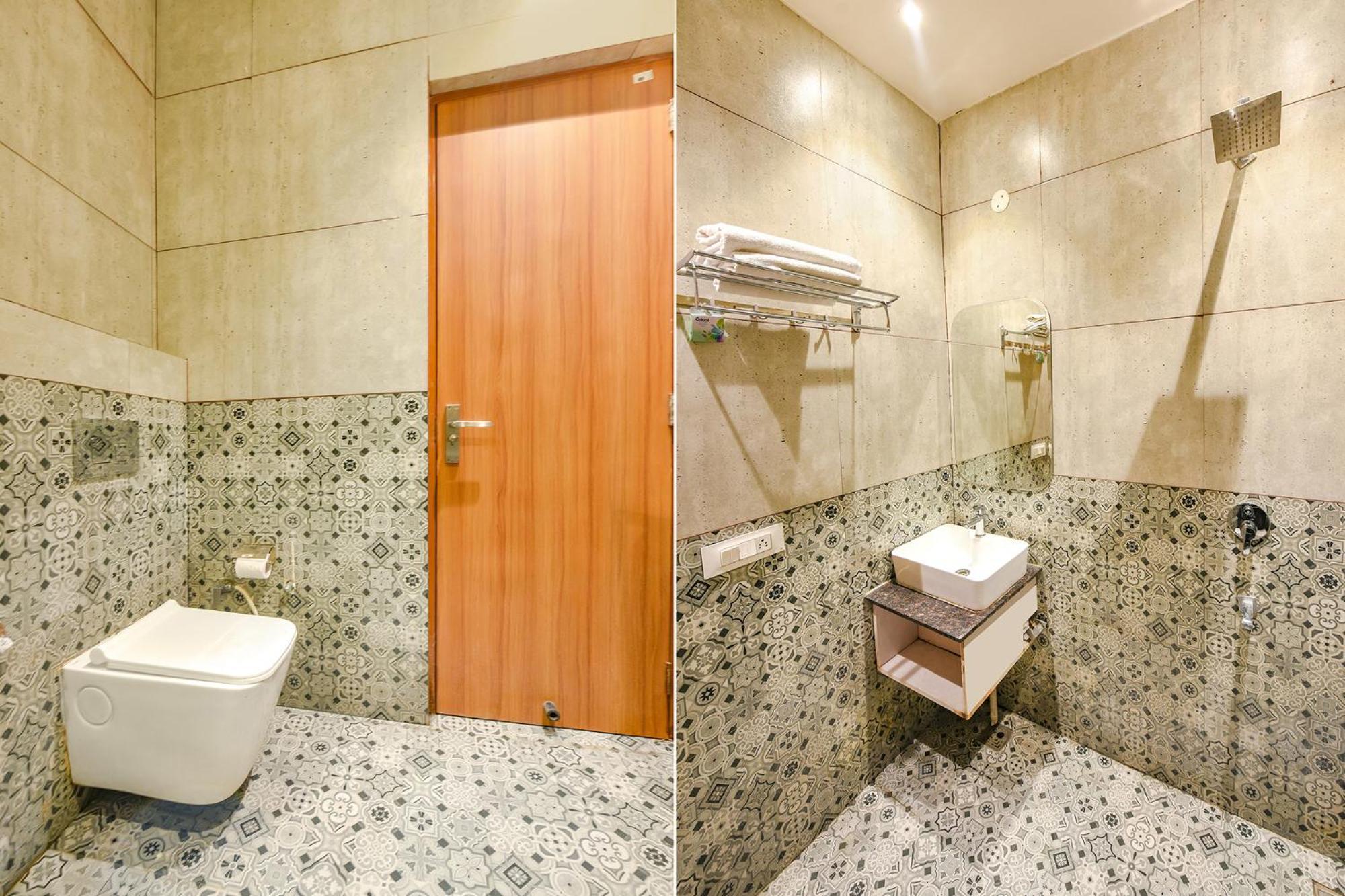 Fabhotel Dc Premium Zirakpur Exterior photo